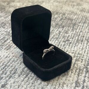 Pandora Sterling Silver Sparkling Bow Ring with Clear Zirconia Retired ✨